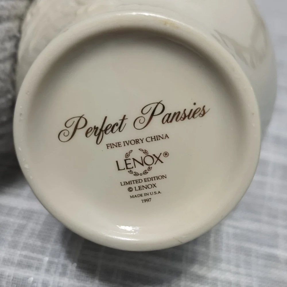 Lenox Perfect Pansies Fine Ivory China Vase Raised Relief Floral Bottle 1997 LE